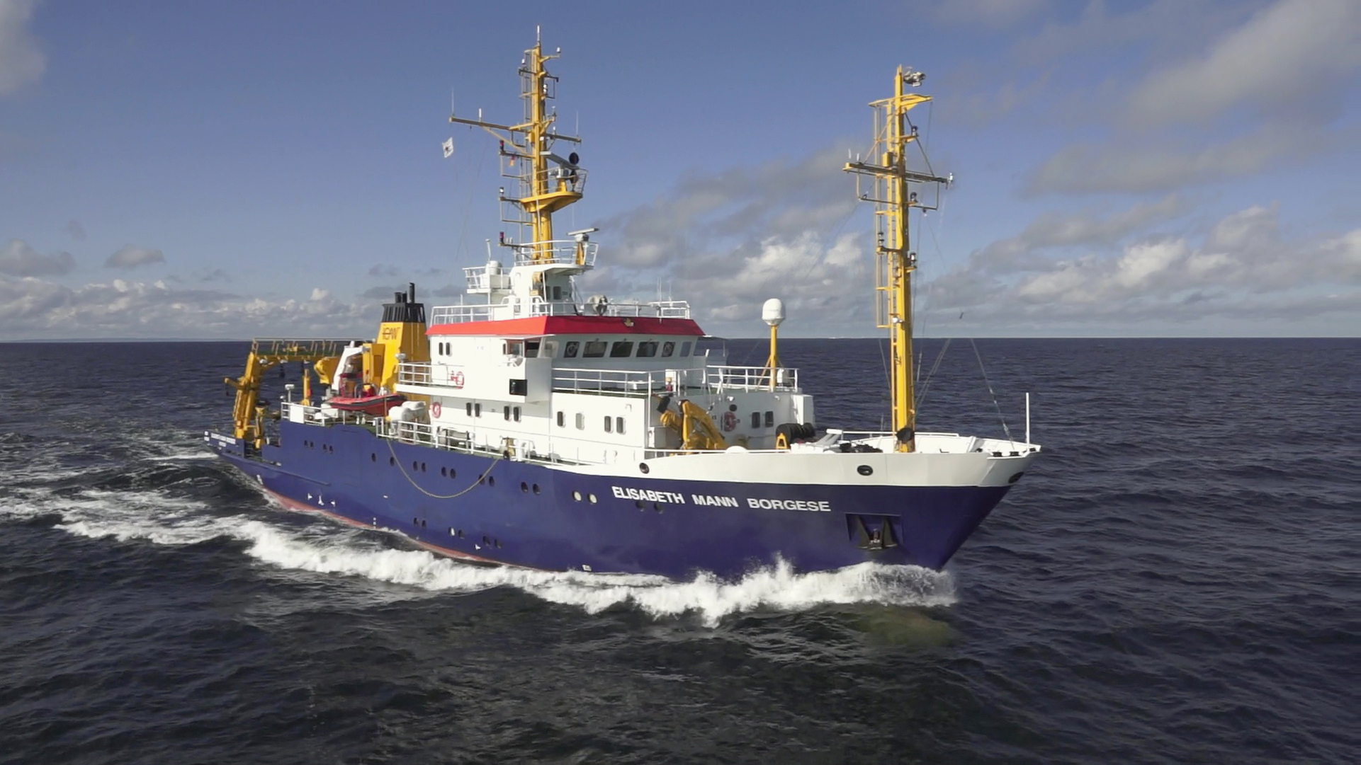 The research vessel “POLARSTERN”