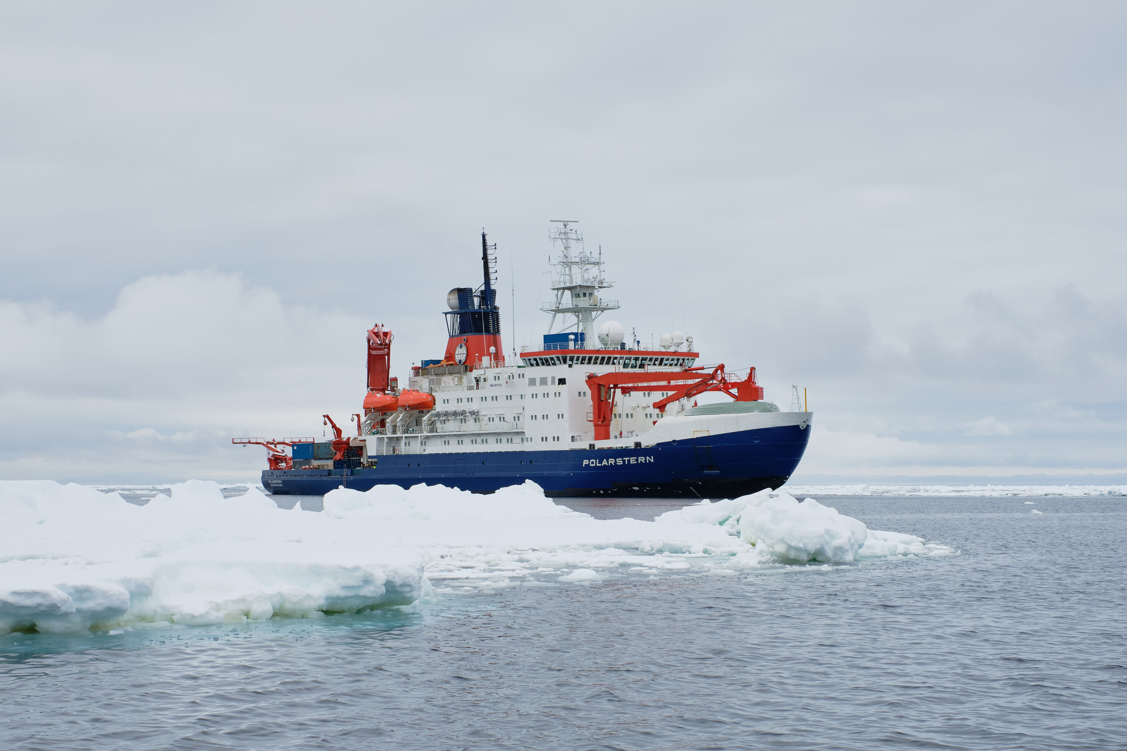 The research vessel “POLARSTERN”